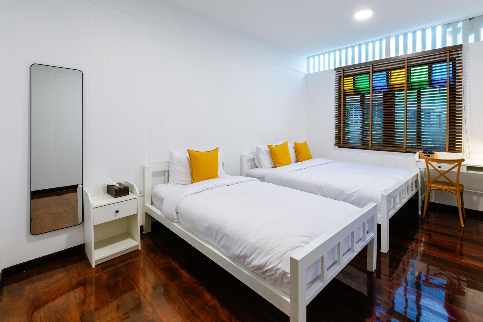 Diff Hostel Bangkok Esterno foto