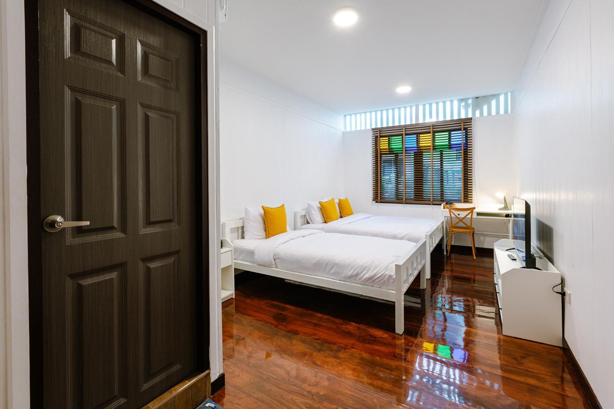 Diff Hostel Bangkok Esterno foto