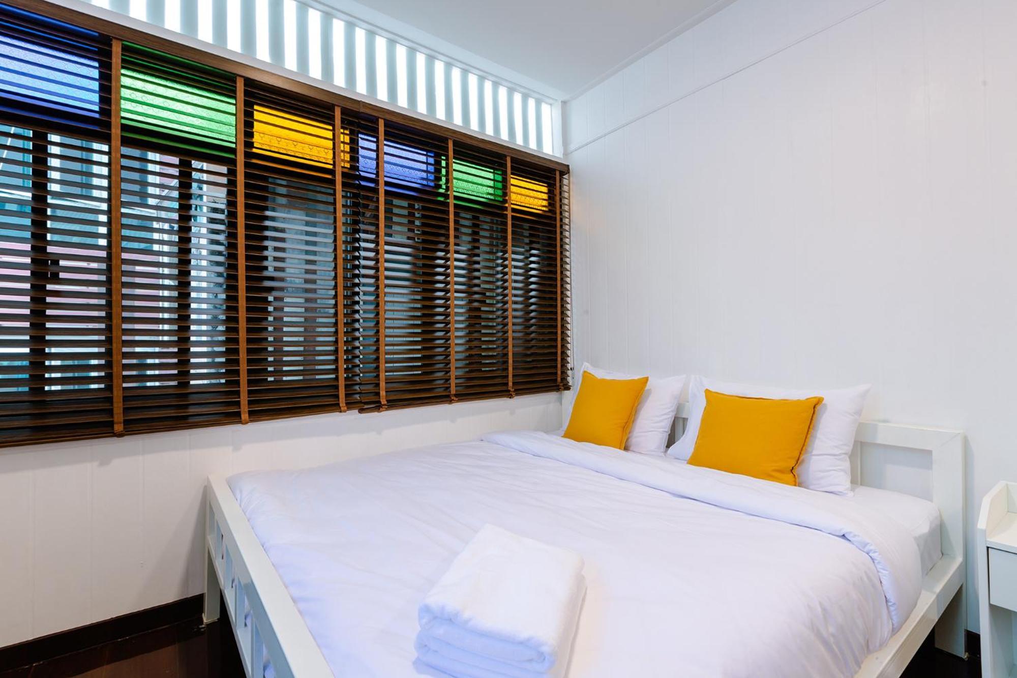 Diff Hostel Bangkok Esterno foto